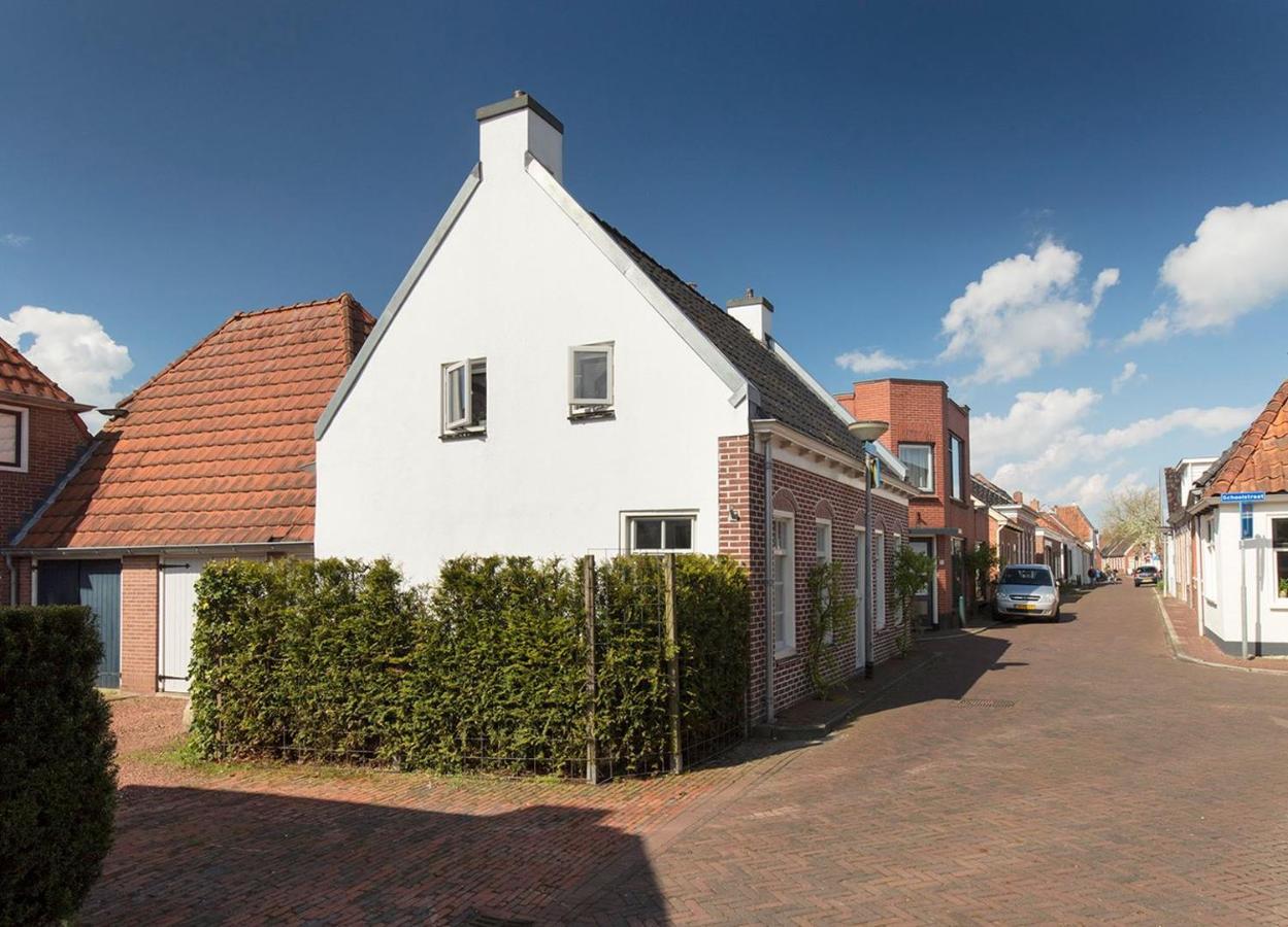 Karakteristiek Huis In Centrum Winsum Met Nieuwe Badkamer Luaran gambar